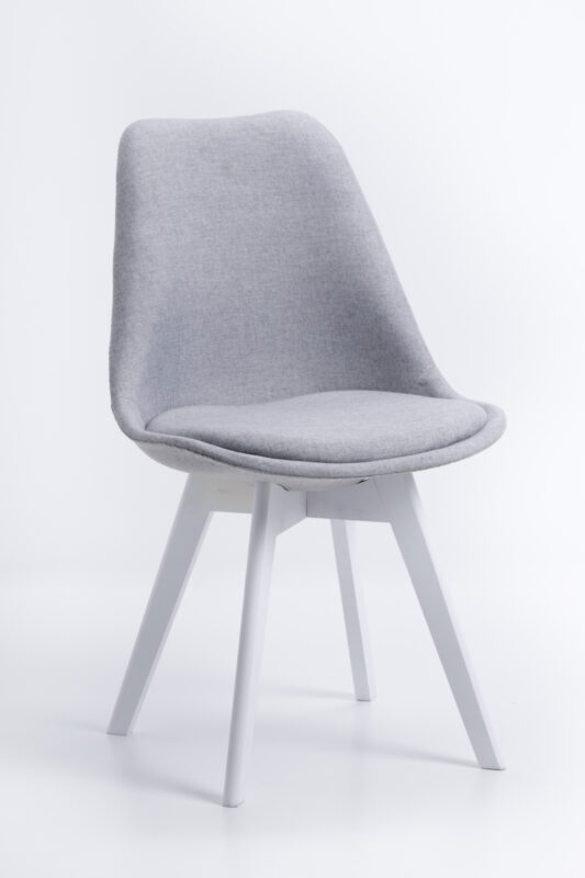  Krzesło Dior jasno szare z białymi nogami